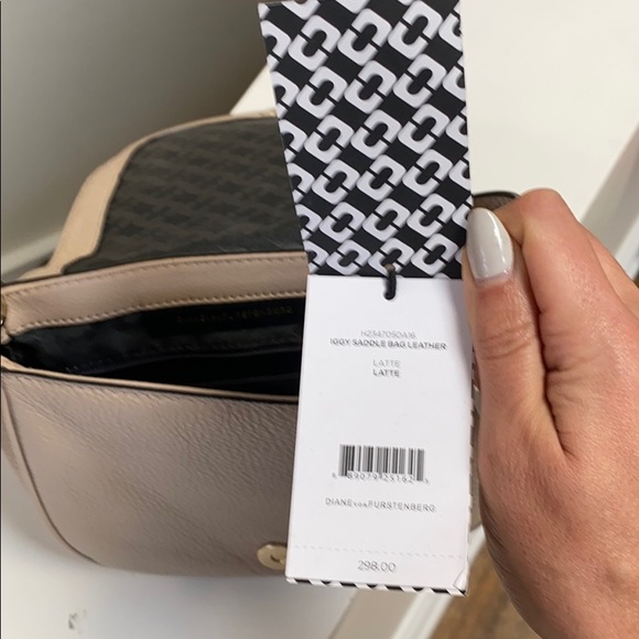 DVF Saddle Bag - Picture 7 of 10